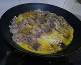 Foto langkah ke 4 dari resep Enoki Beef Roll.
