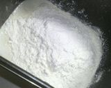 A picture of step 2 of Grilled Curry Bread.
