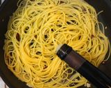 A picture of step 9 of No Fail! 3 Easy Points for Easy Aglio e Olio.