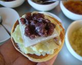 A picture of step 9 of Dorayaki with Chestnut Filling.