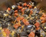 Une image de l'étape 3 de Escargots à l’ail et chorizo.
