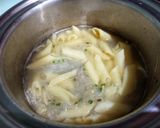 Hình bước làm 2 của món Canh nui xương