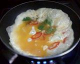 A picture of step 4 of Fried eggs.