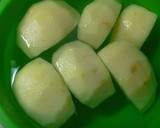 A picture of step 1 of Macrobiotic Caramelized Apples.