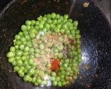 A picture of step 2 of Hari matar ki kachori.
