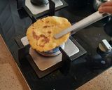 A picture of step 4 of Makki Ki Roti.