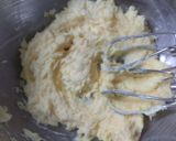 A picture of step 5 of Sakura and Matcha Cookies.