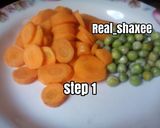 A picture of step 1 of Dafaffiyar shinkafa da kayan lambu.