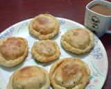 পেঁয়াজের পুর ভরা পদ্ম লুচি (Peyanjer pur bhora podmo luchi recipe in Bengali) রেসিপির ধাপ 5 ছবি