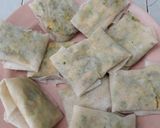 Foto langkah ke 4 dari resep Martabak telor isi sayur.