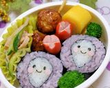 A picture of step 11 of 'Lil Ghost Sushi Rolls For Halloween.