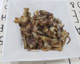 Foto del paso 2 de la receta: Sándwich de bondiola con barbacoa y miel y cebolla caramelizada