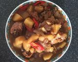 A picture of step 3 of Potato stew chicken.