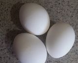 A picture of step 1 of Enfield Eggs.