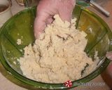Φωτογραφία βήματος 5 της συνταγής Κις (quiche) με μπρόκολο, κολοκυθάκι και τυριά