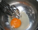 A picture of step 2 of Lemon Cookies Made with Vegetable Oil.