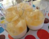 A picture of step 10 of Pear Compote in Jelly With Panna Cotta.