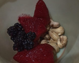 Foto del paso 2 de la receta: Helado de frutos rojos