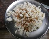 A picture of step 2 of Stuffed paneer Chilla.