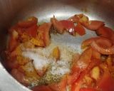 A picture of step 2 of Lauki ki sabzi.