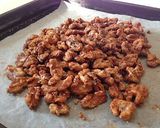 A picture of step 14 of Cinnamon-Scented Caramelized Walnuts.