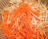 A picture of step 1 of Bean Sprout & Nori Stir-fry.