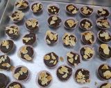 Foto langkah ke 5 dari resep Brownies mini kering Oven Tangkring.