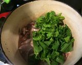 Foto del paso 7 de la receta: Sopa de sepia y garbanzos