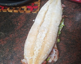 Foto del paso 3 de la receta: Bocadillo de tortilla de papas diferente
