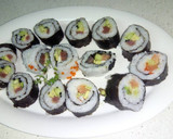 Foto del paso 9 de la receta: Rollos de arroz sushi makis