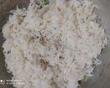 A picture of step 6 of Egg fried rice 🇨🇳🇨🇳.