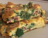 Foto langkah ke 7 dari resep DADAR KEJU KORNET BAYAM cocok untuk MPASI 10+.