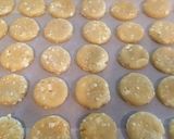 A picture of step 8 of Grandma Lela’s cheese pastry bites.