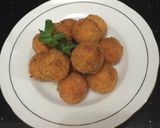 Foto langkah ke 8 dari resep Bola Ubi keju.