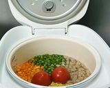 Foto langkah ke 6 dari resep Nasi Gurih Tomat Rice Cooker.