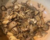 Foto del paso 3 de la receta: Guiso de garbanzos, setas y coliflor ✨