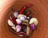 รูปขั้นตอนการทำที่ 2 ของ แกงสะแล สูตรคนเมืองเหนือ 🧑🍳