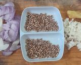 Foto langkah ke 1 dari resep Minyak Ayam (untuk Mie Ayam).