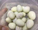Hình bước làm 1 của món Xíu mại trứng cút