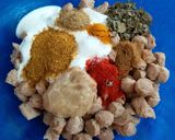 A picture of step 3 of Soya Chunks Gravy.