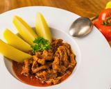 Klasszikus pacalpörkölt recept fázis 8 fotója