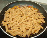 Foto del paso 9 de la receta: Macarrones con pollo aprovechado