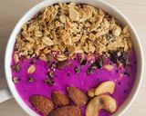 รูปขั้นตอนการทำที่ 2 ของ Granola Bowl แก้วมังกรแดงปั่นโยเกิร์ต อาหารเช้าโลว์คาร์บ