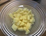 Zöldborsófőzelék egy kis burgonyával🍲 - GM- és laktózmentesen- és egy kicsit egészségesebben recept fázis 3 fotója