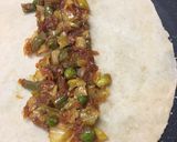 A picture of step 4 of Veg spring rolls.