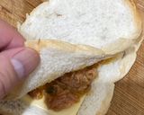 Gambar langkah 2 resipi Roti Tuna Goreng.