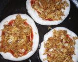 A picture of step 2 of Easy mini pizzas.