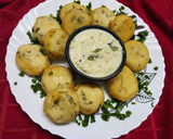 A picture of step 5 of Spiced Urad Moong Dal Vada with Spring Onion.