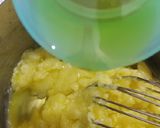 Foto langkah ke 3 dari resep (218) Cheese Custard Muffin (empuk).