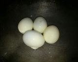 A picture of step 2 of Egg Curry.